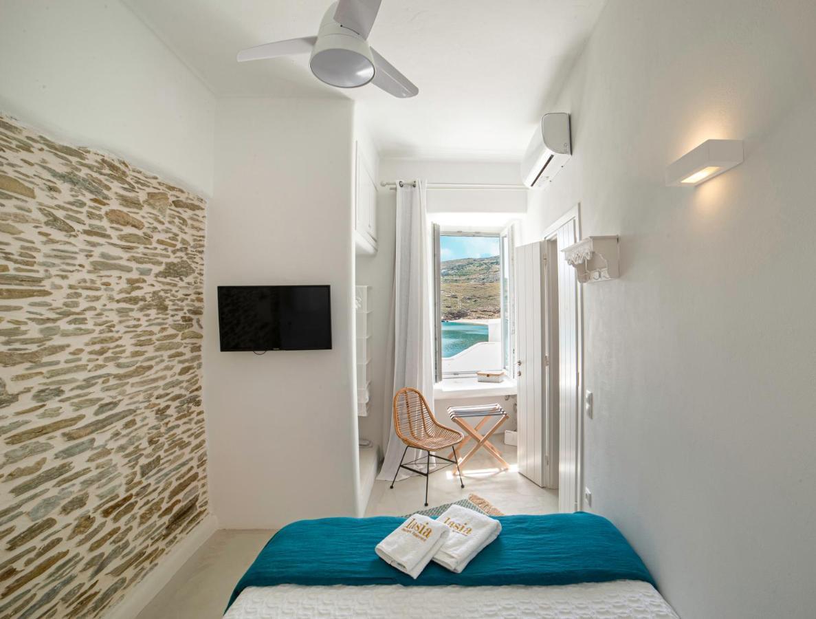 Lasia Boutique Apartment Ándros 外观 照片