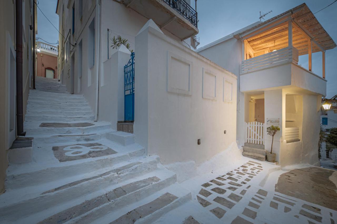 Lasia Boutique Apartment Ándros 外观 照片