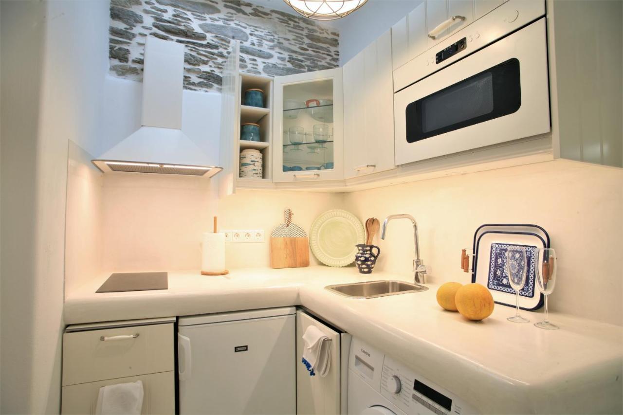 Lasia Boutique Apartment Ándros 外观 照片
